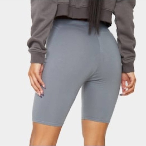 Prettylittlething charcoal grey cotton stretch cycling shorts size 6 NWT - Picture 2 of 9
